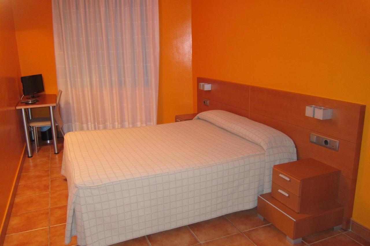 Ca L'Angel Hotel Pinell de Bray Kültér fotó